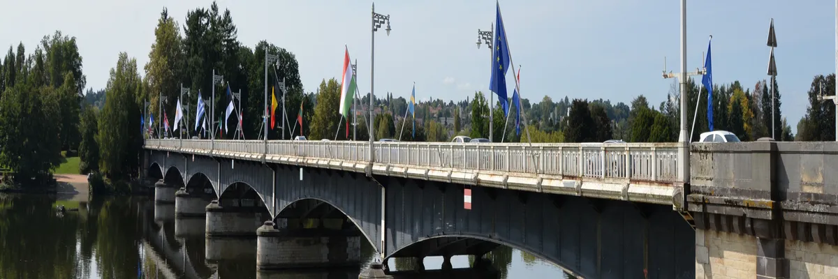 Image Fabricant abri de piscine Bellerive-sur-Allier