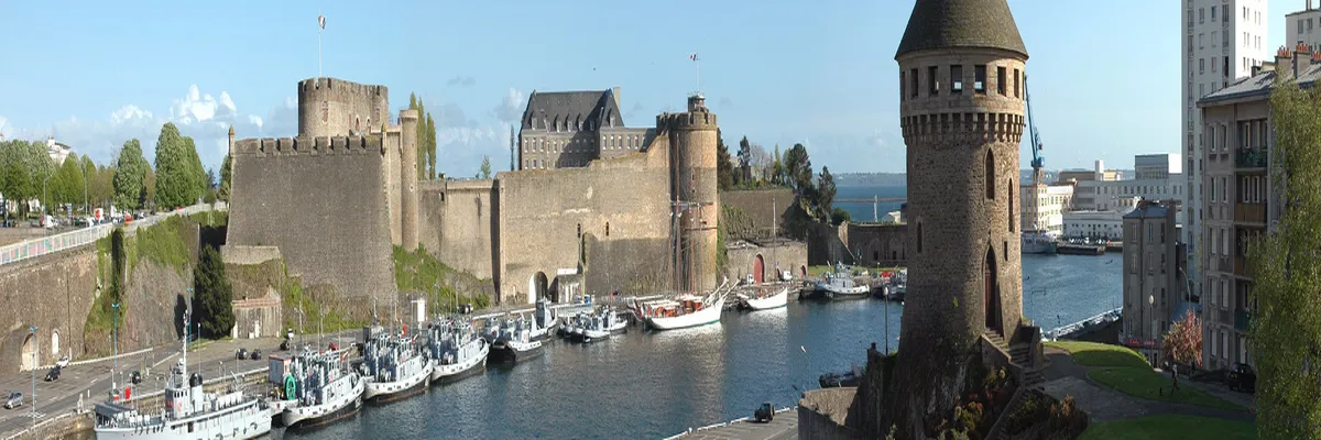Image Fabricant abri de piscine Brest
