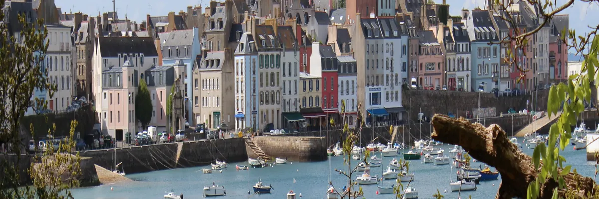 Image Fabricant abri de piscine Douarnenez