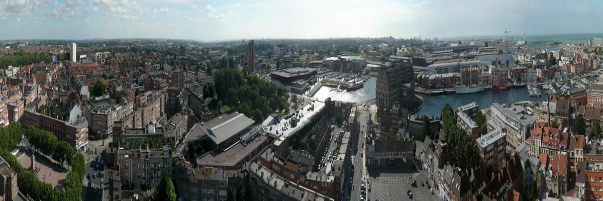 Image Fabricant abri de piscine Dunkerque