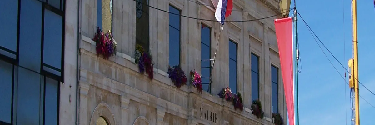 Image Fabricant abri de piscine Gravelines