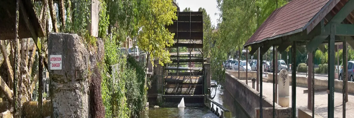 Image Fabricant abri de piscine L'Isle-sur-la-Sorgue