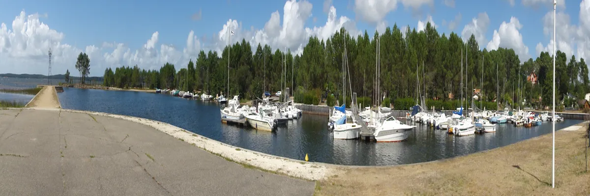 Image Fabricant abri de piscine Lacanau