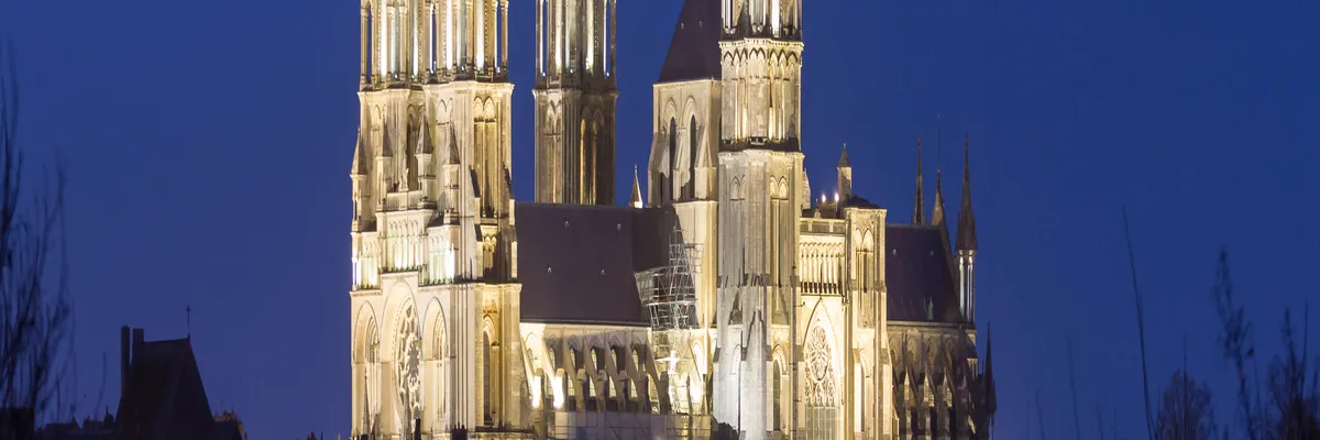 Image Fabricant abri de piscine Laon