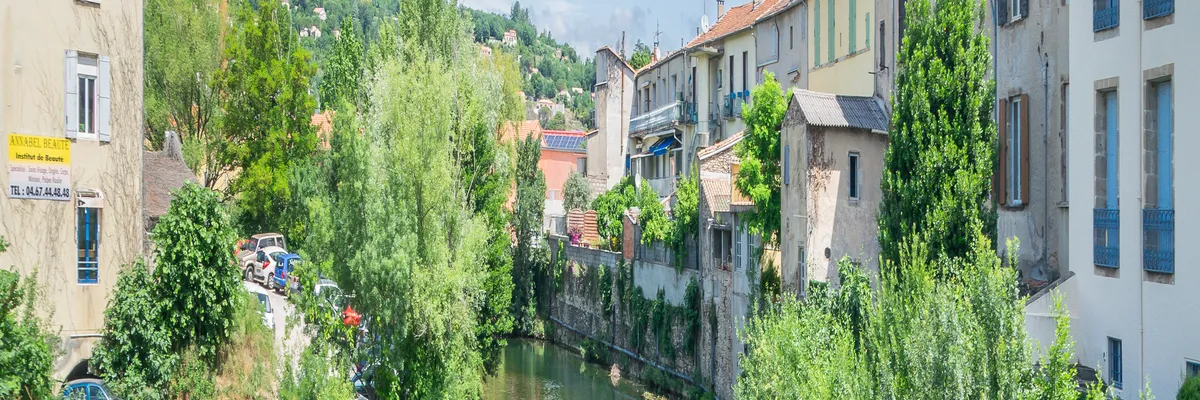 Image Fabricant abri de piscine Lodève