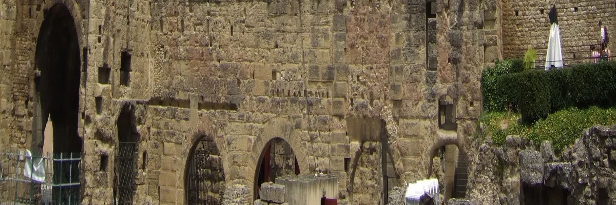 Image Fabricant abri de piscine Orange