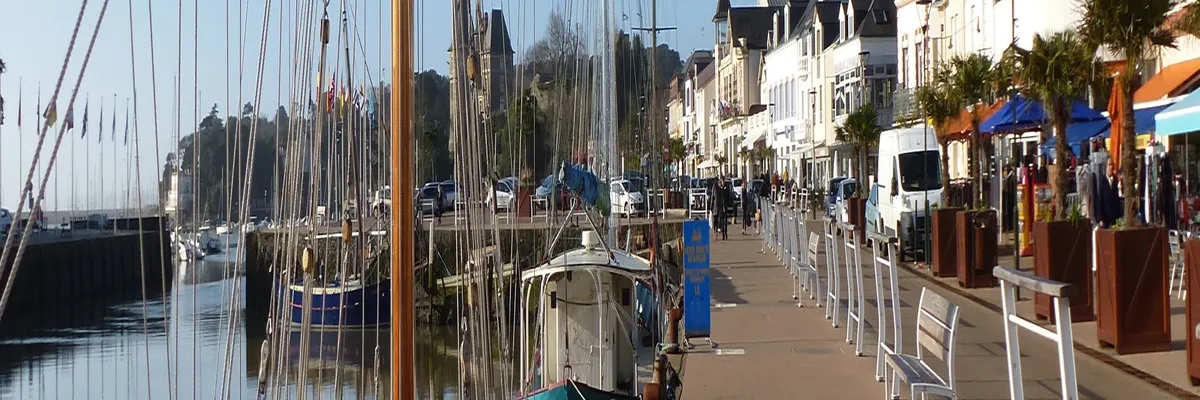 Image Fabricant abri de piscine Pornic