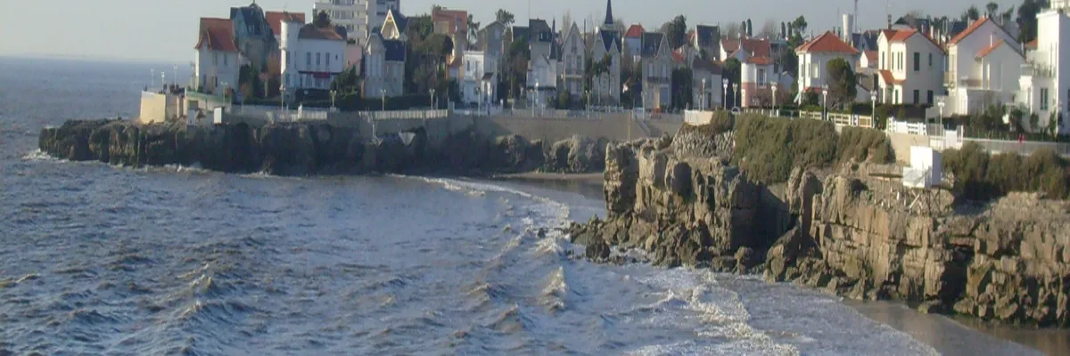 Image Fabricant abri de piscine Royan