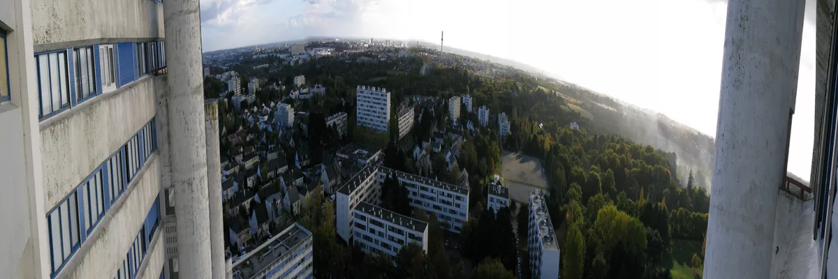 Image Fabricant abri de piscine Saint-Herblain