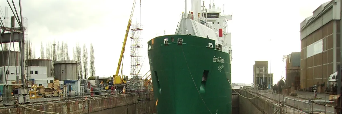 Image Fabricant abri de piscine Saint-Nazaire