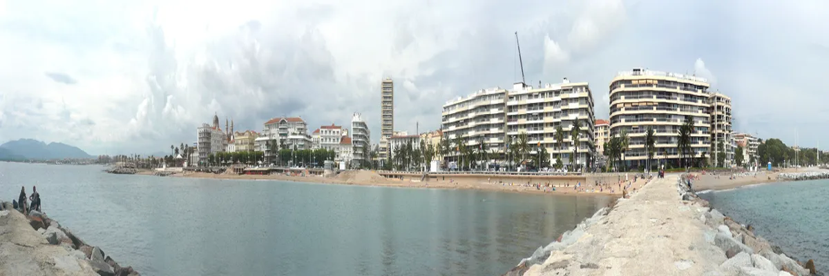 Image Fabricant abri de piscine Saint-Raphaël