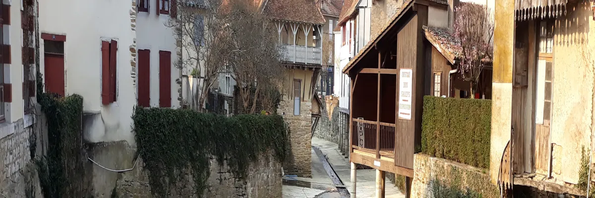 Image Fabricant abri de piscine Salies-de-Béarn
