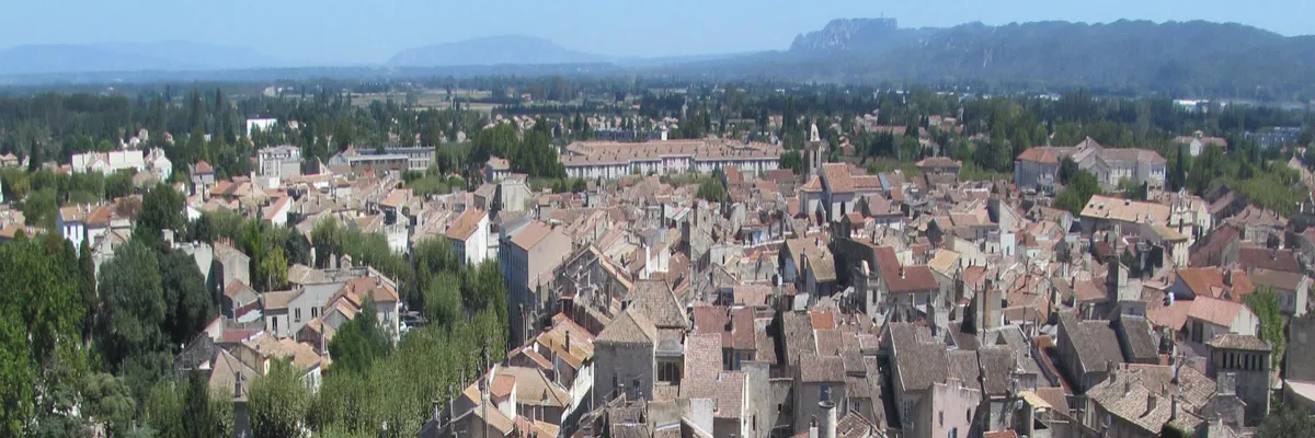 Image Fabricant abri de piscine Tarascon
