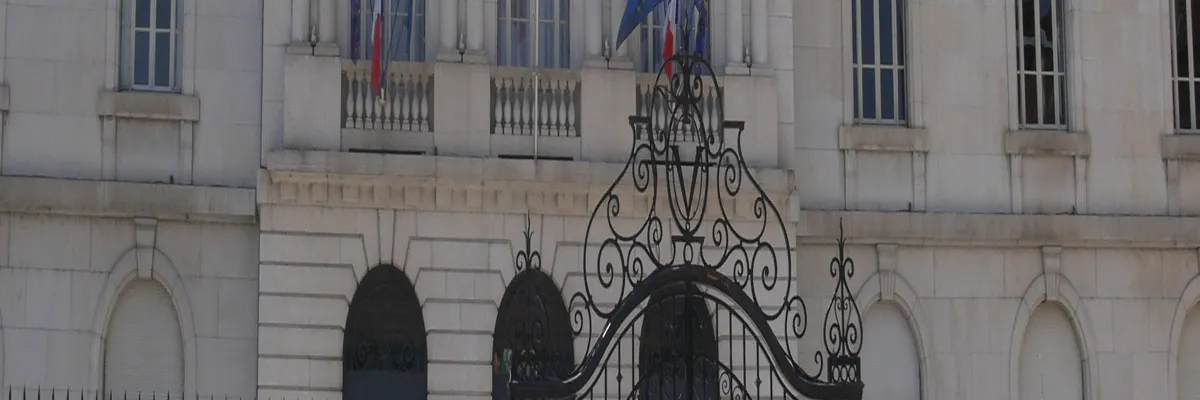 Image Fabricant abri de piscine Vesoul