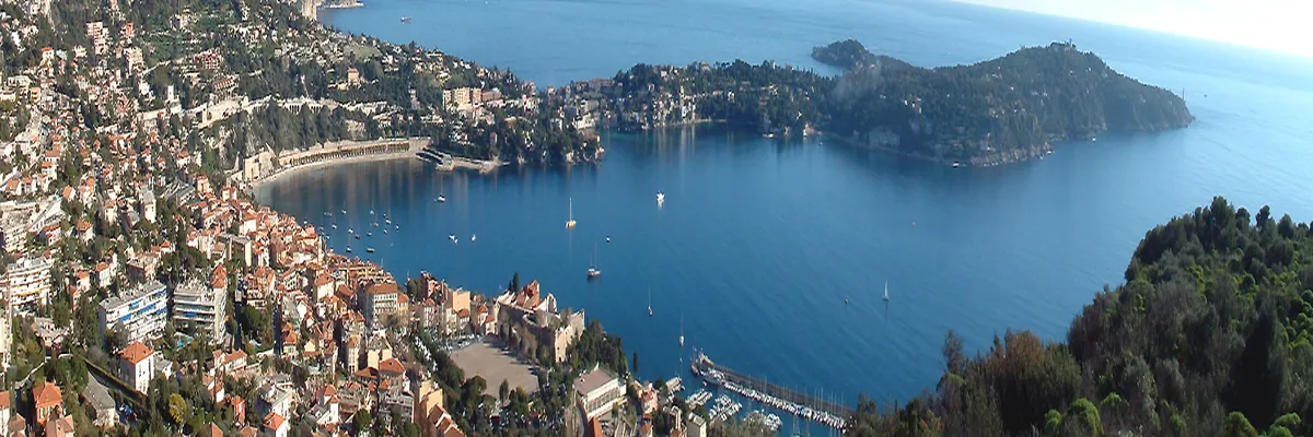 Image Fabricant abri de piscine Villefranche-sur-Mer
