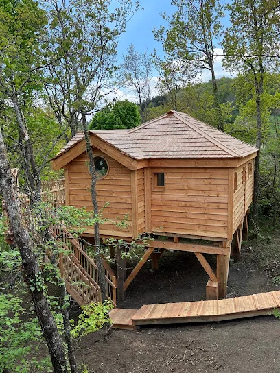Image de Dôme à Bulles - Cabanes & Spa au coeur des volcans d'Auvergne